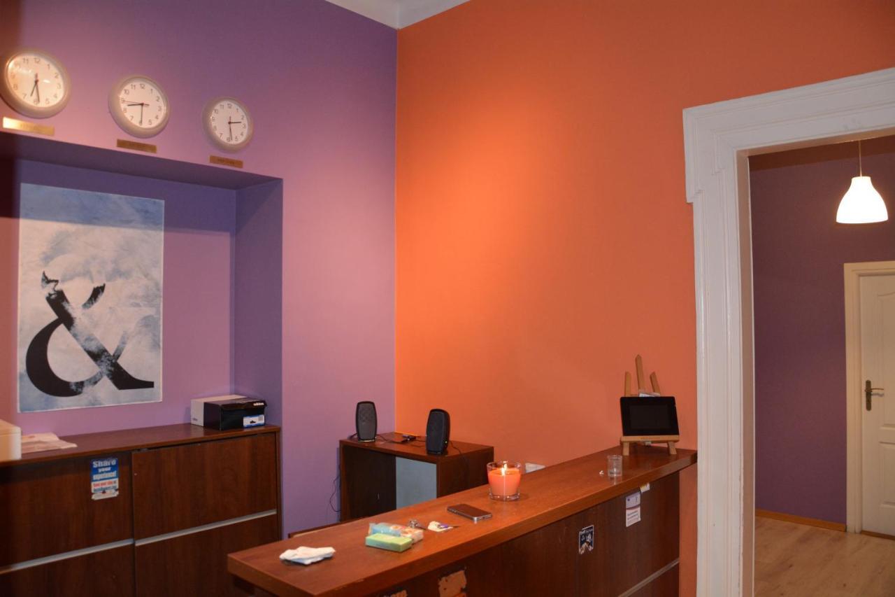 Margo Guest Rooms Краков Экстерьер фото